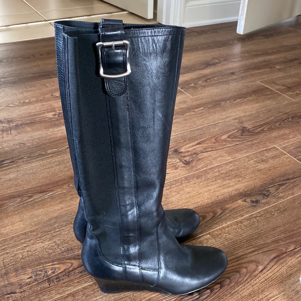Tahari Hamilton Tall Leather Black Boot with a wedge heel.  size 9.5